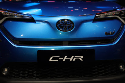 New-Reviews-Toyota C-HR EV