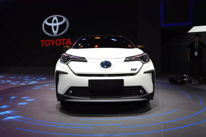 New-Reviews-Toyota E