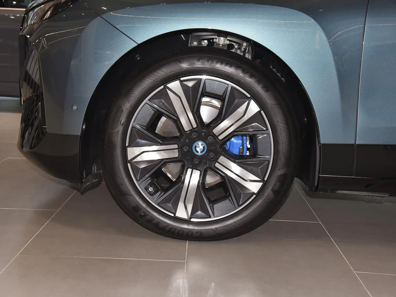 BMW  iX  | More Versions Available（Used）