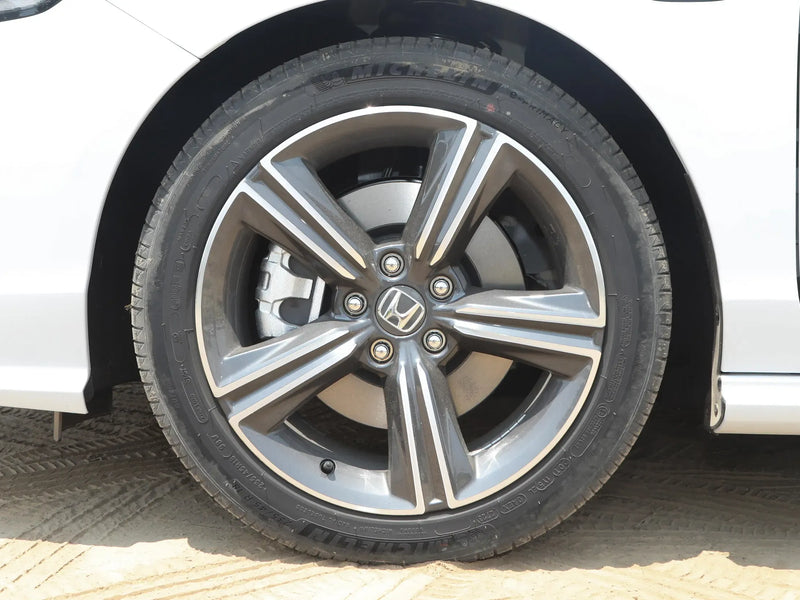 HONDA INSPIRE PHEV  | More Versions Available（Used）