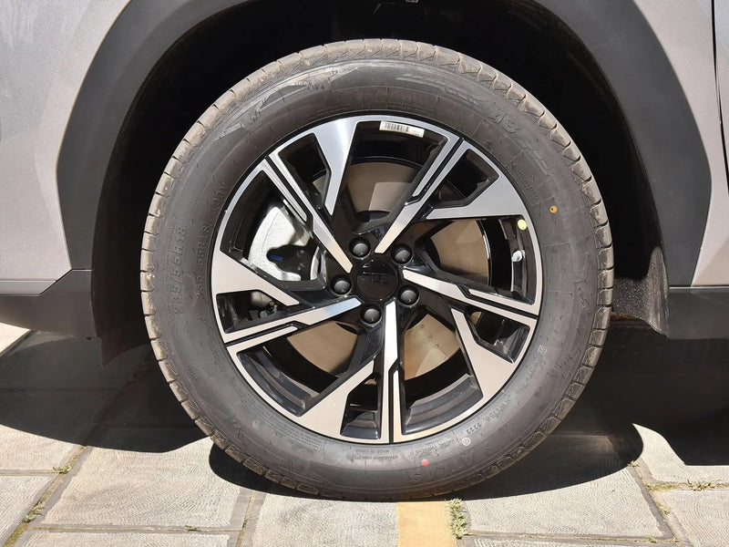 GEELY  GALAXY L7  | More Versions Available（Used）