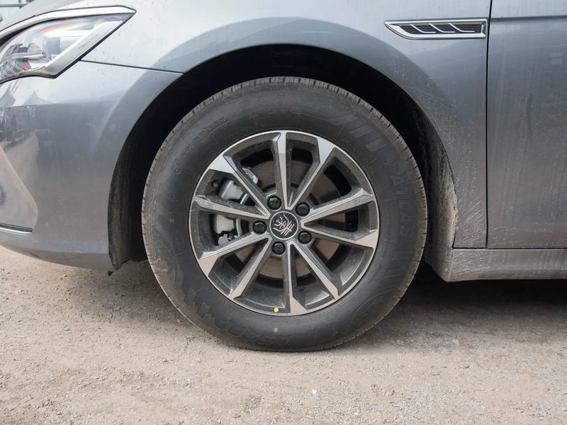 BYD QIN PLUS DM  | More Versions Available（Used）