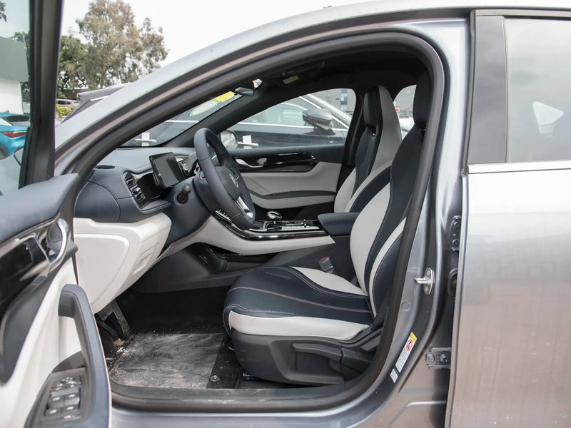 BYD QIN PLUS DM  | More Versions Available（Used）