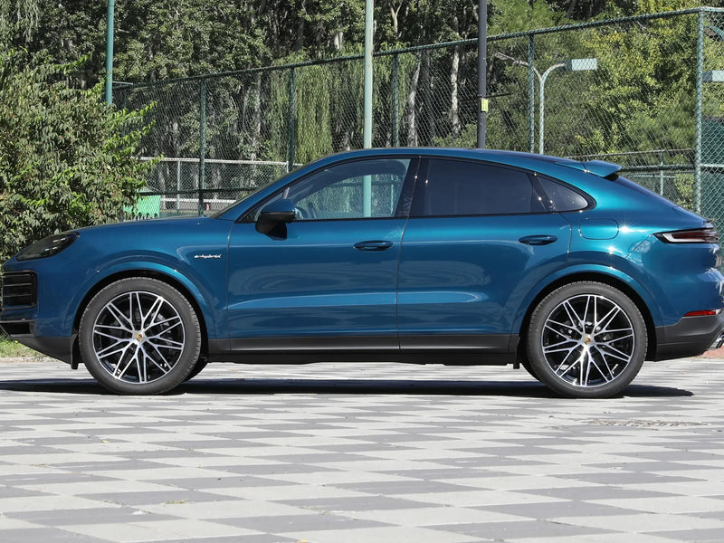 PORSCHE Cayenne Coupé E-Hybrid  | More Versions Available（Used）