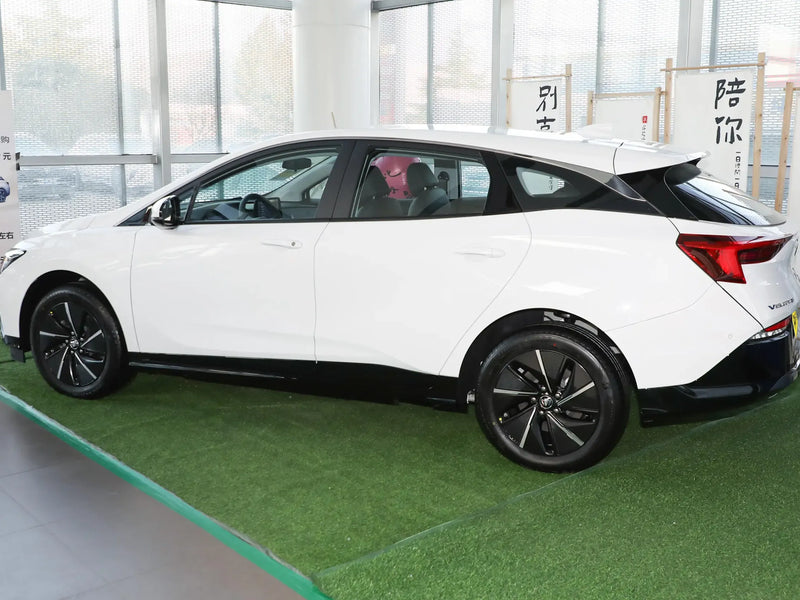 BUICK WEILAN6  | More Versions Available（Used）
