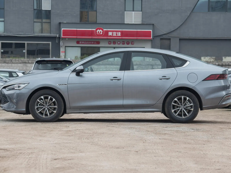 BYD QIN PLUS DM  | More Versions Available（Used）