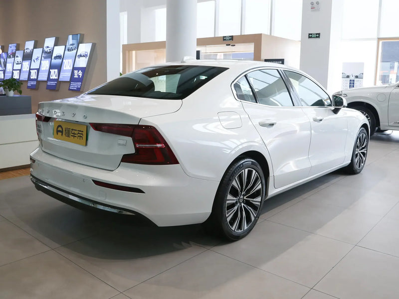 VOLVO S60 PHEV | More Versions Available（Used）